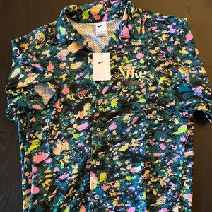 Nike Men’s Drift Fit Button Up Medium